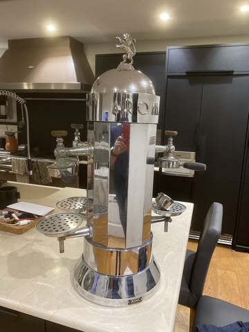 ancienne machine a cafe arom ou roma